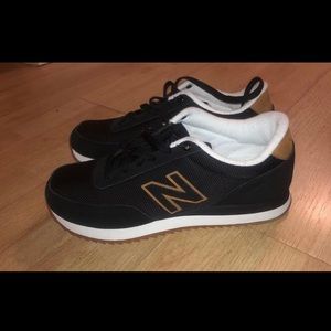 New balance mens shoes